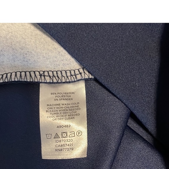 Ann Taylor Factory Sheath Dress in Navy Blue w/Floral 3/4 Bell Sleeves Size MP - Picture 8 of 17